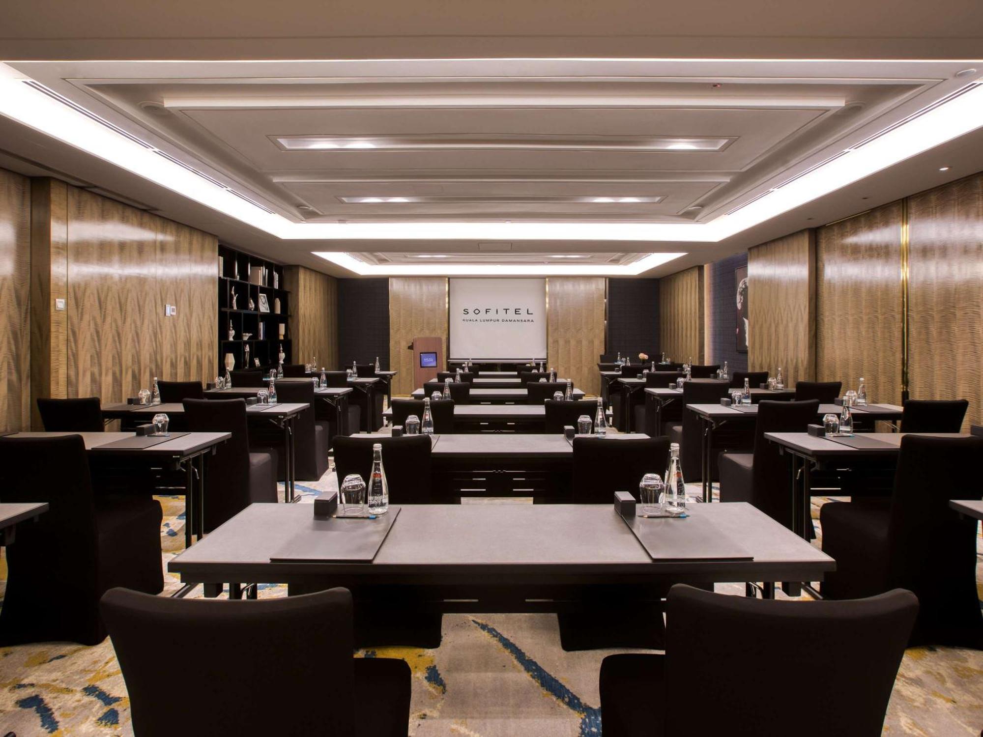 Готель Sofitel Kuala Lumpur Damansara Екстер'єр фото