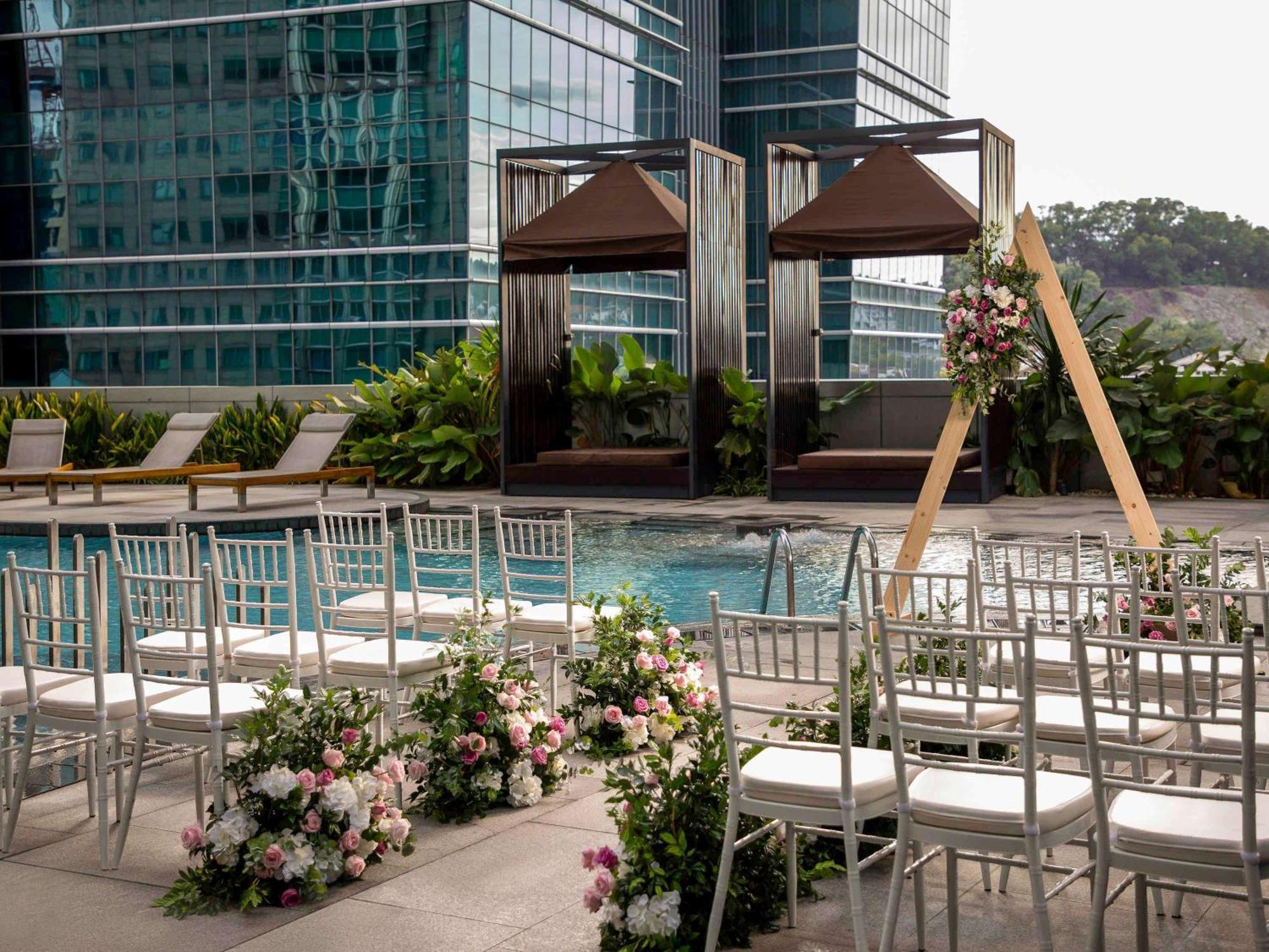 Готель Sofitel Kuala Lumpur Damansara Екстер'єр фото